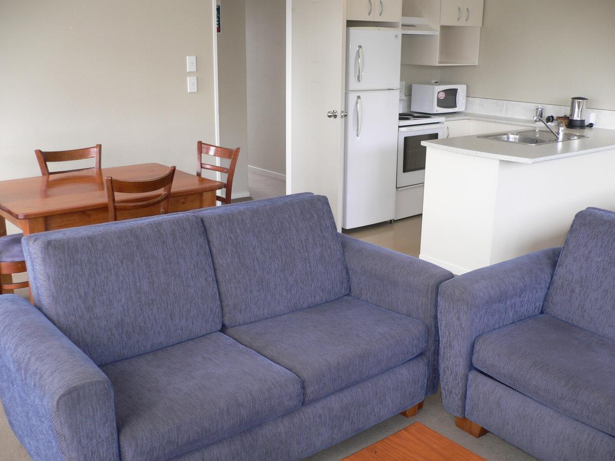 Aotea Lodge Порируа Екстериор снимка